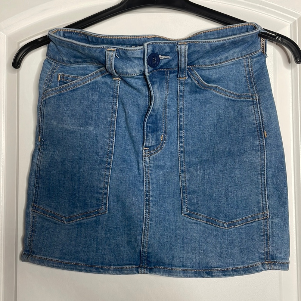 American Eagle Denim Skirt size 2